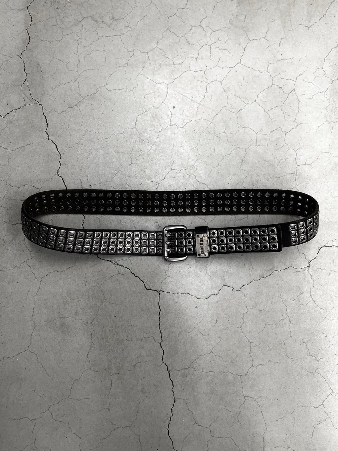 디젤 스크류 홀 카우하이드 벨트 상품이미지1