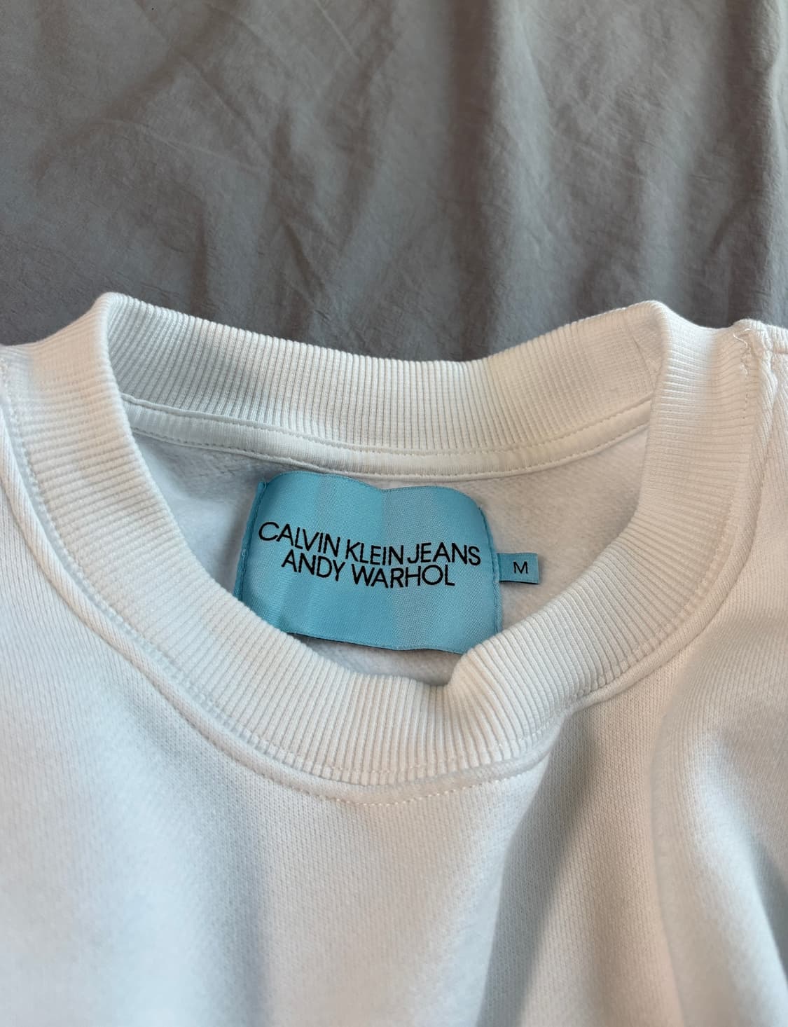 캘빈 클라인 X 앤디 워홀 맨투맨 M 상품이미지3