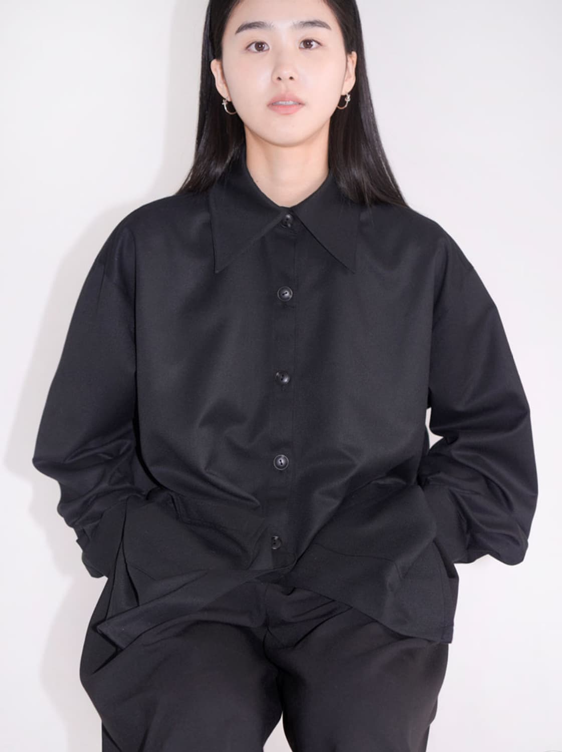 유노이아 Line Pocket Shirt black 상품이미지1