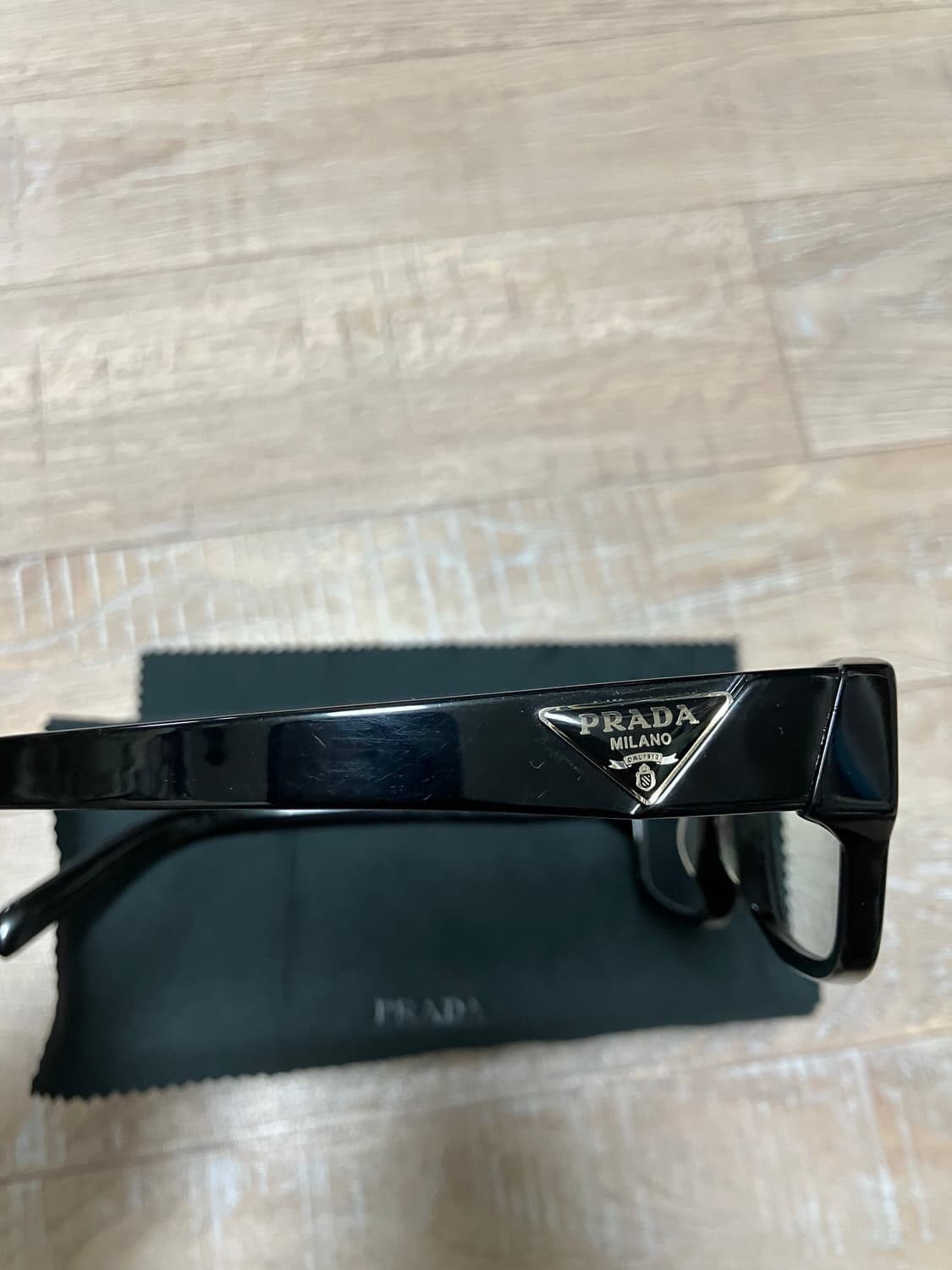 프라다 안경 상품이미지3