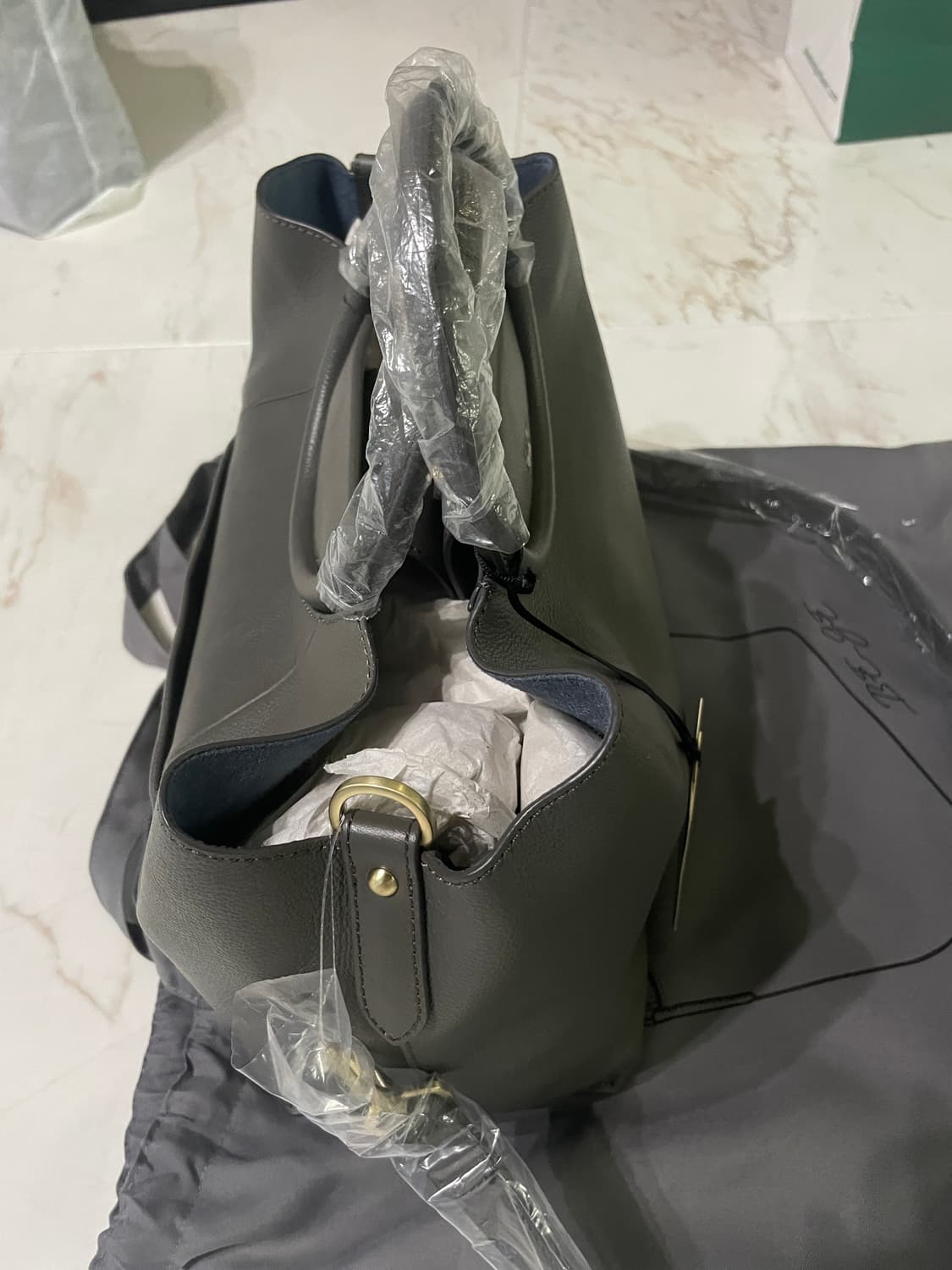 BE_GE 그레이 토트백 새상품입니다. 상품이미지3