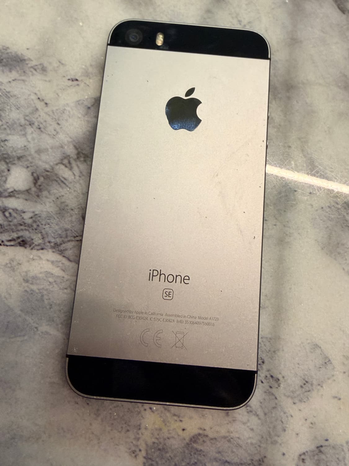 아이폰se 32기가 배터리 100 상품이미지1