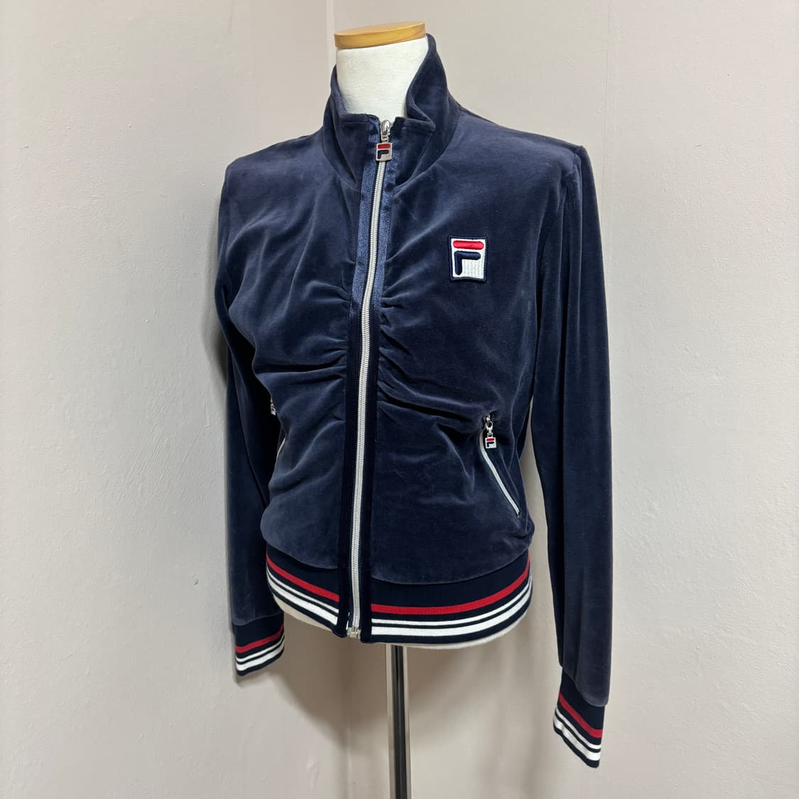 일본 휠라 벨벳 집업 져지 상품이미지2