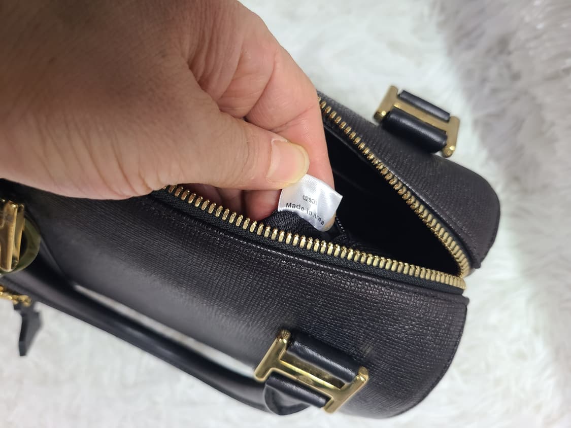 엠씨엠 블랙 비니 토트백  상품이미지5