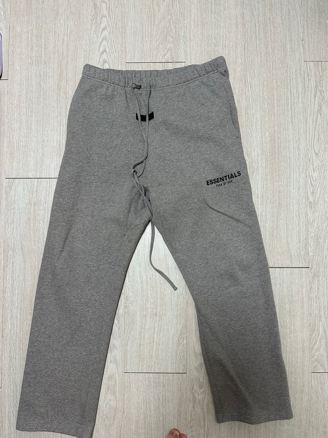 22FW 피어오브갓 에센셜 로고 스트레이트 스웻팬츠 바지 그레이 상품이미지2