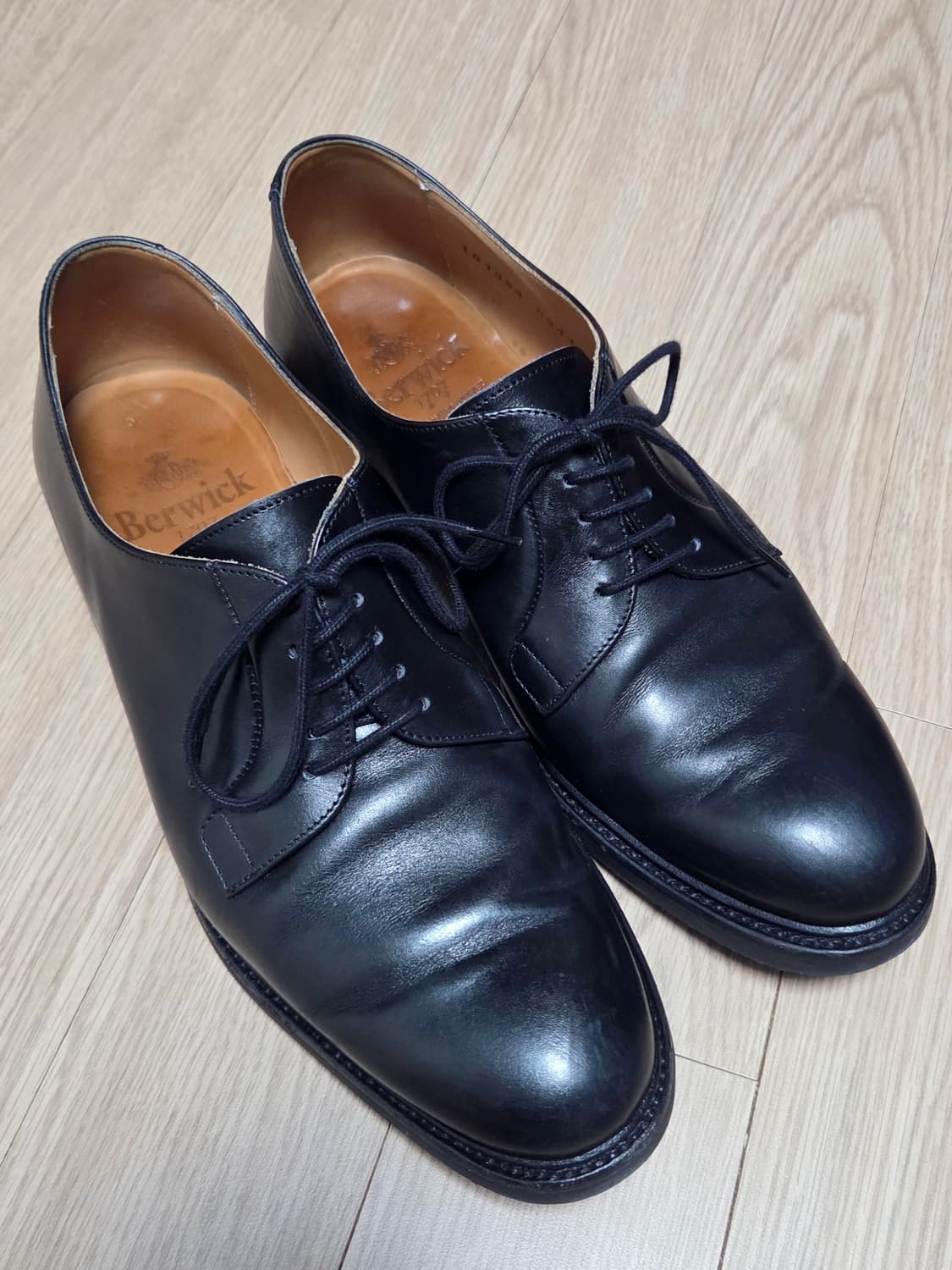 버윅 5341 더비 uk8.5사이즈 판매합니다 상품이미지1