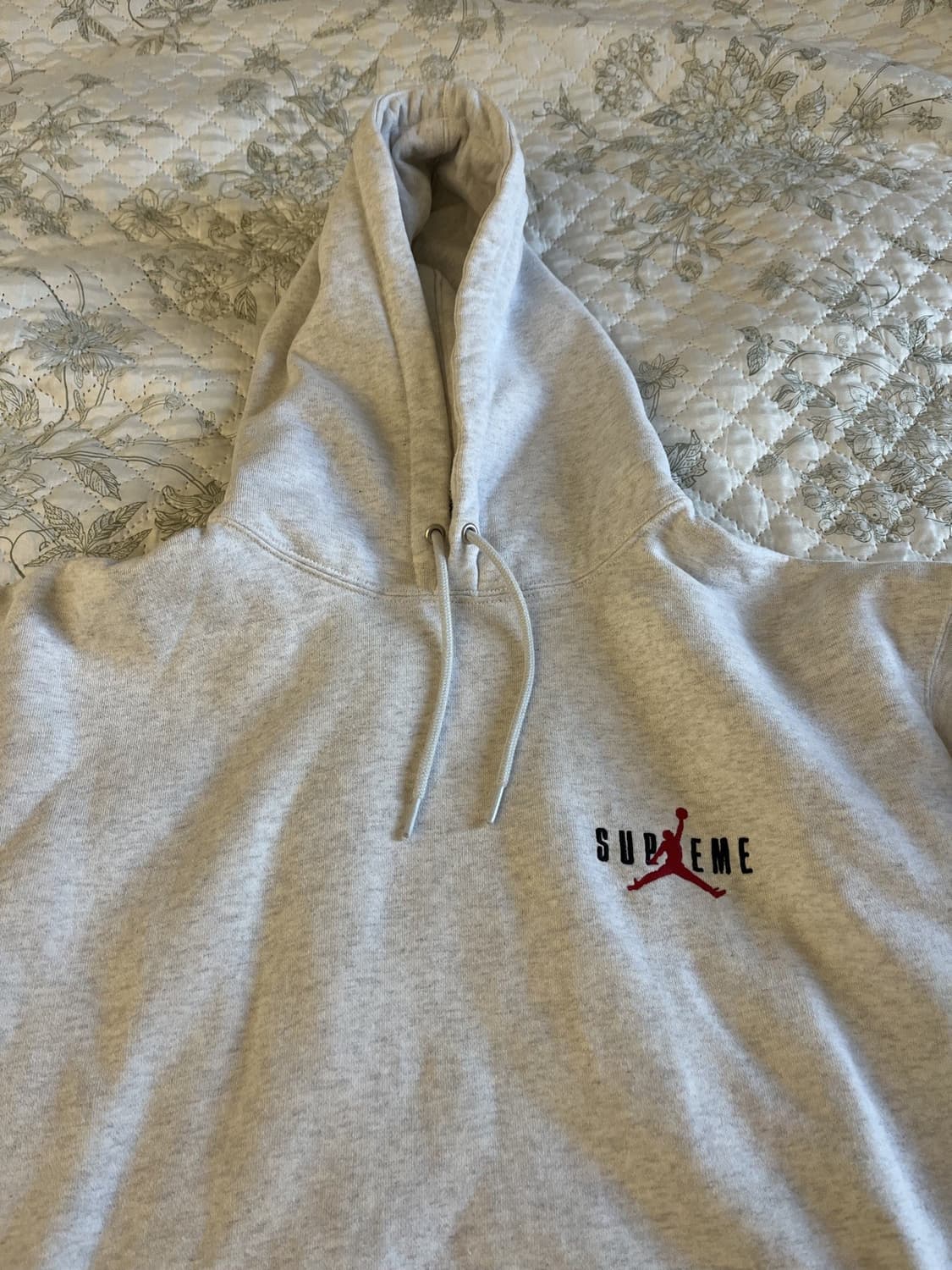 24FW 슈프림 X 조던 후드티 애쉬 그레이 상품이미지2