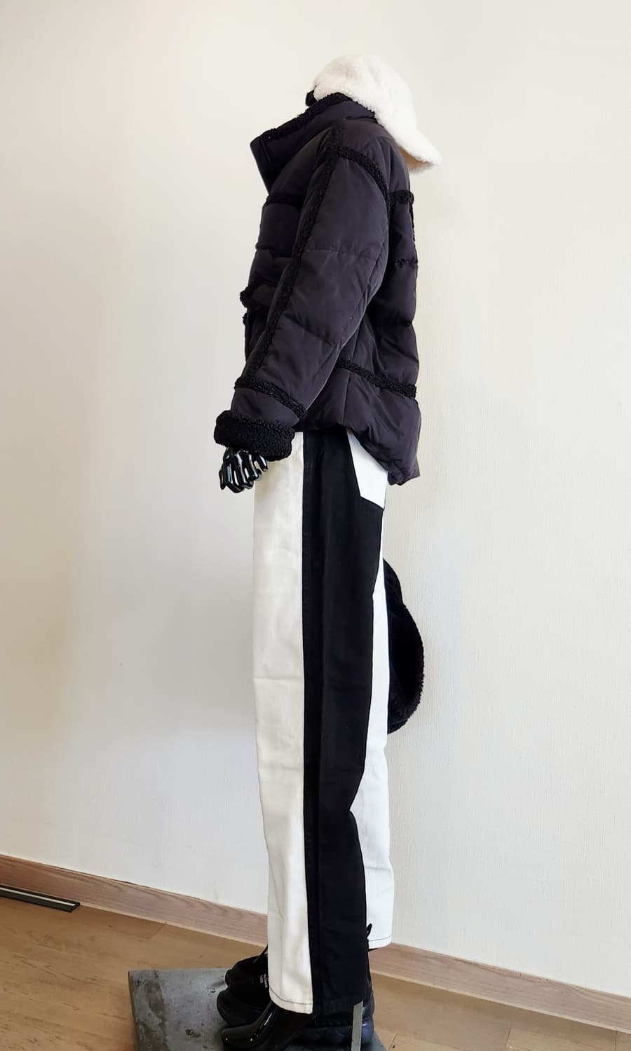 블랙 패딩점퍼  상품이미지4