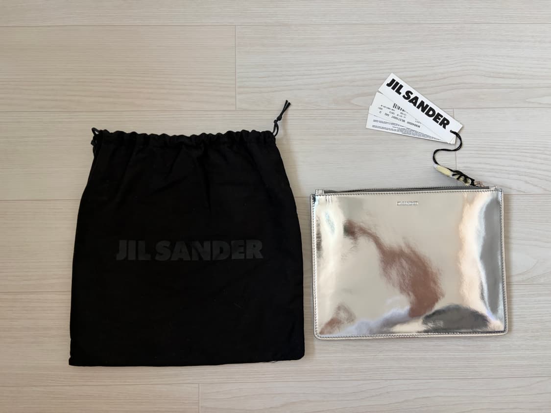 질샌더 실버 레더 클러치 백 상품이미지3