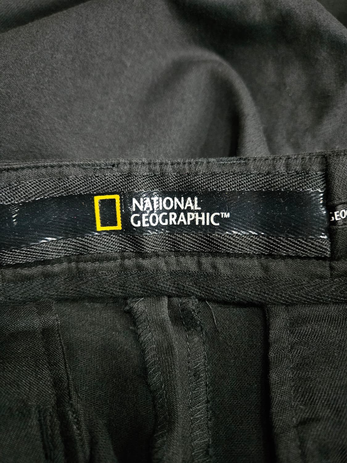 내셔널지오그래픽 블랙차콜 남성 허리 32~33 스판 면바지  상품이미지3