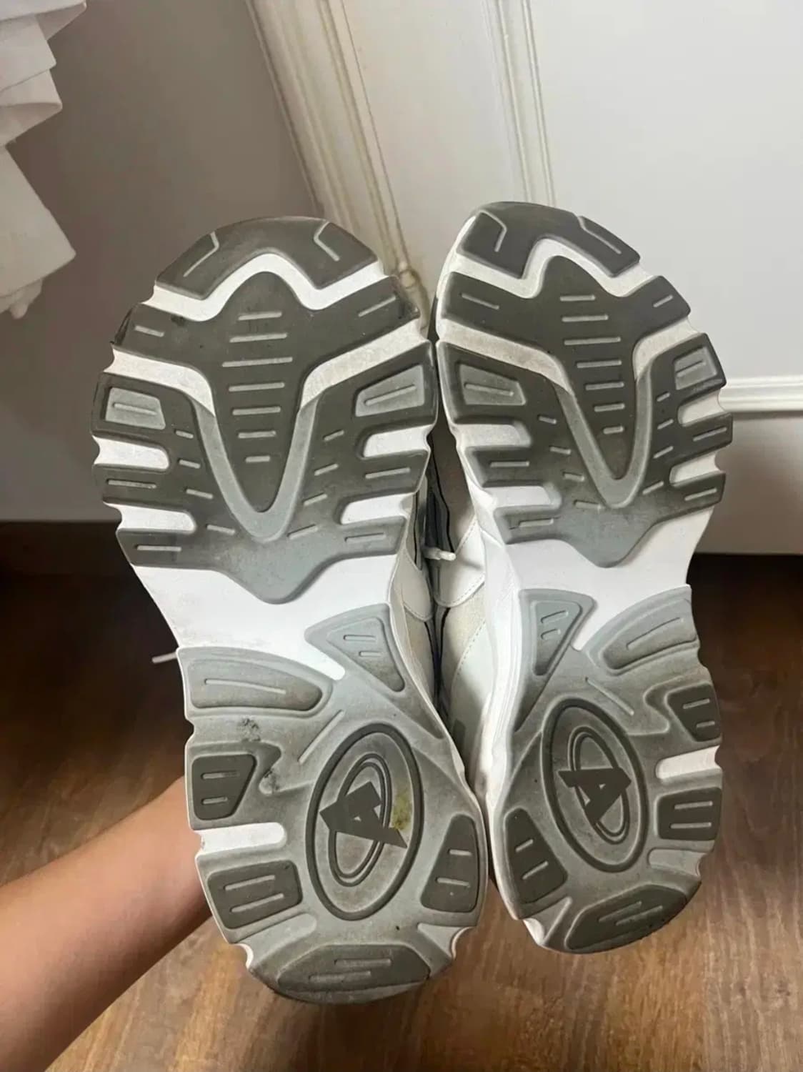 AXEL ARIGATO 마라톤 트레일 화이트 42/270사이즈 풀박스AX 상품이미지4