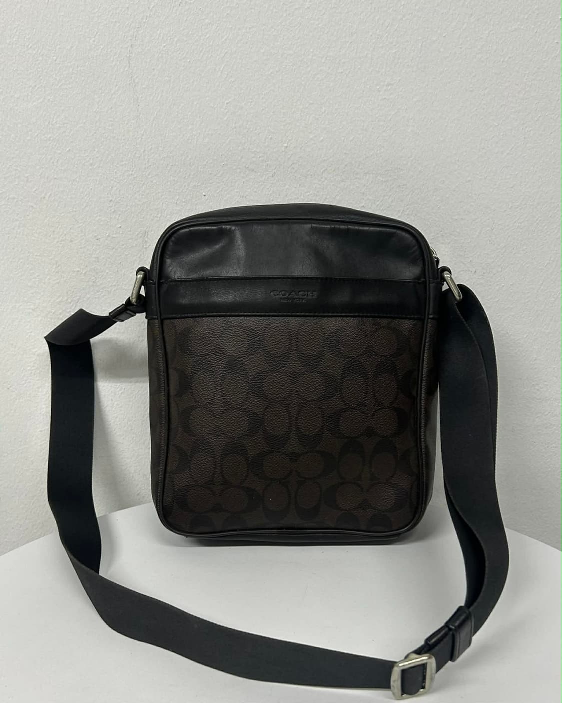 코치 시그니처 크로스백 숄더백 상품이미지1