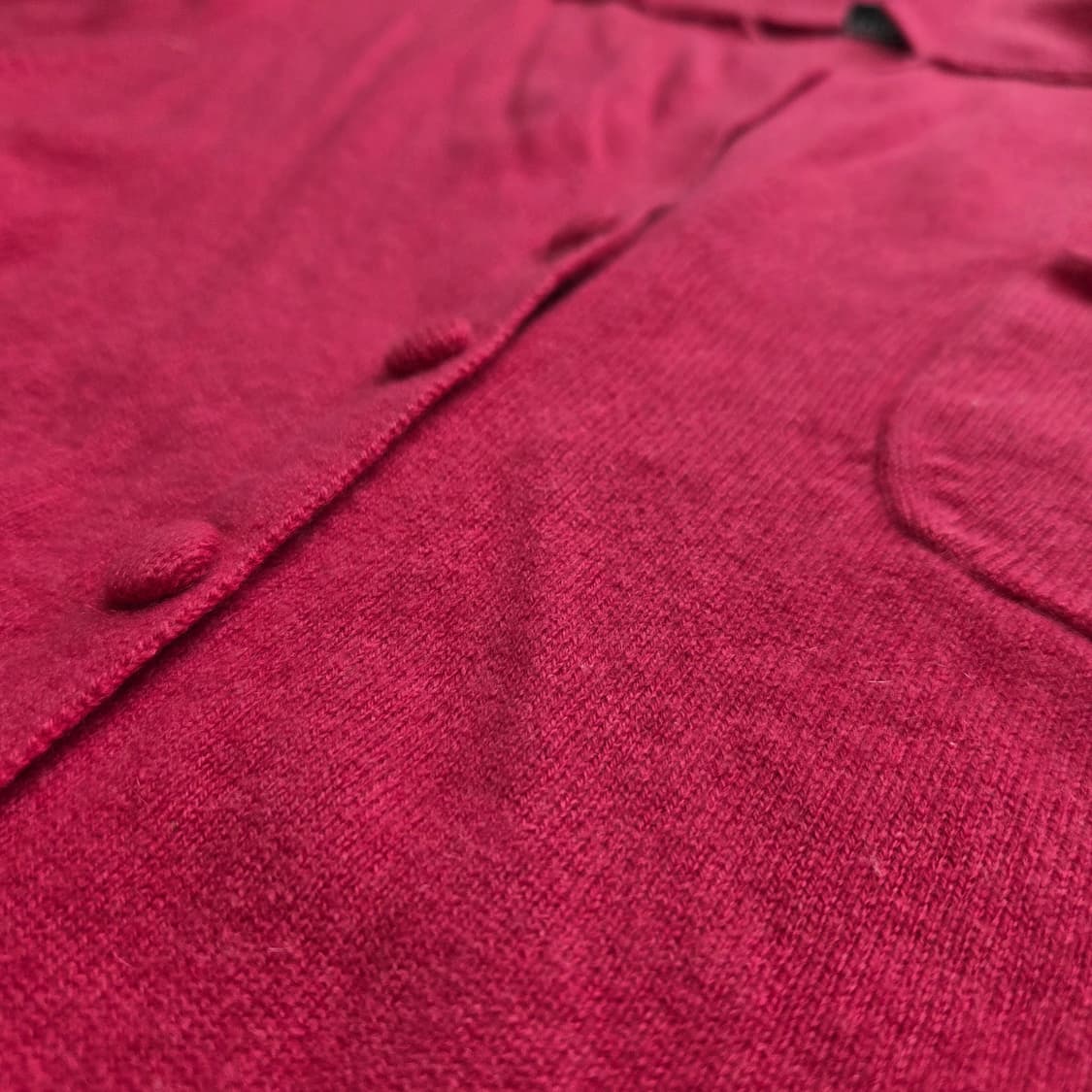 Racy Radiant 하구미 캐시미어 미니 포켓 가디건 상품이미지2