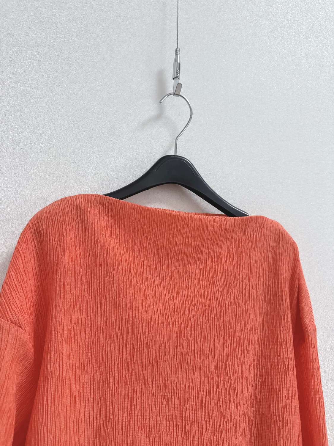 cos 플리츠 탑 오렌지 컬러 상품이미지2