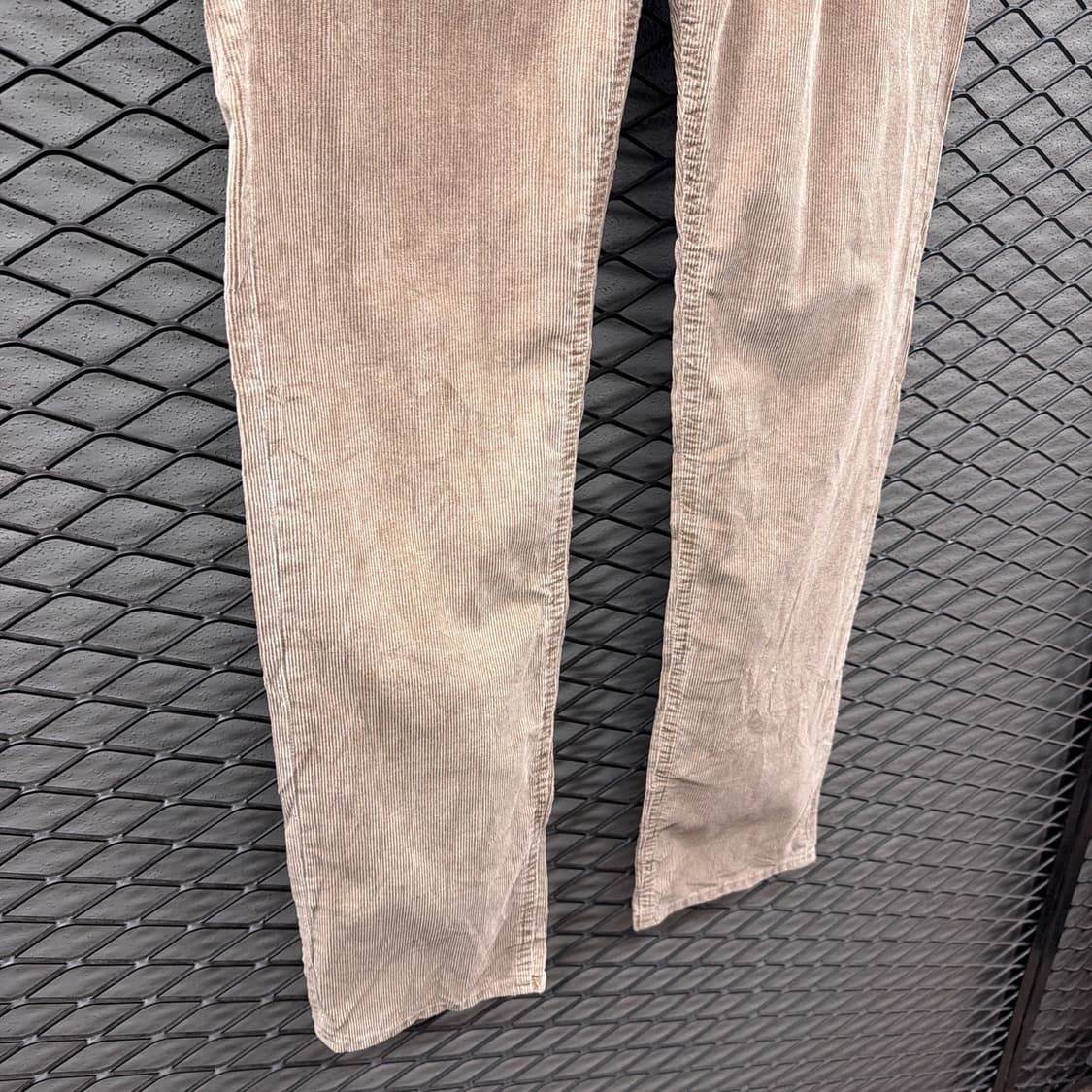 간트 스트레이트 코듀로이 팬츠 세미 로우라이 디테일 베이지 상품이미지5