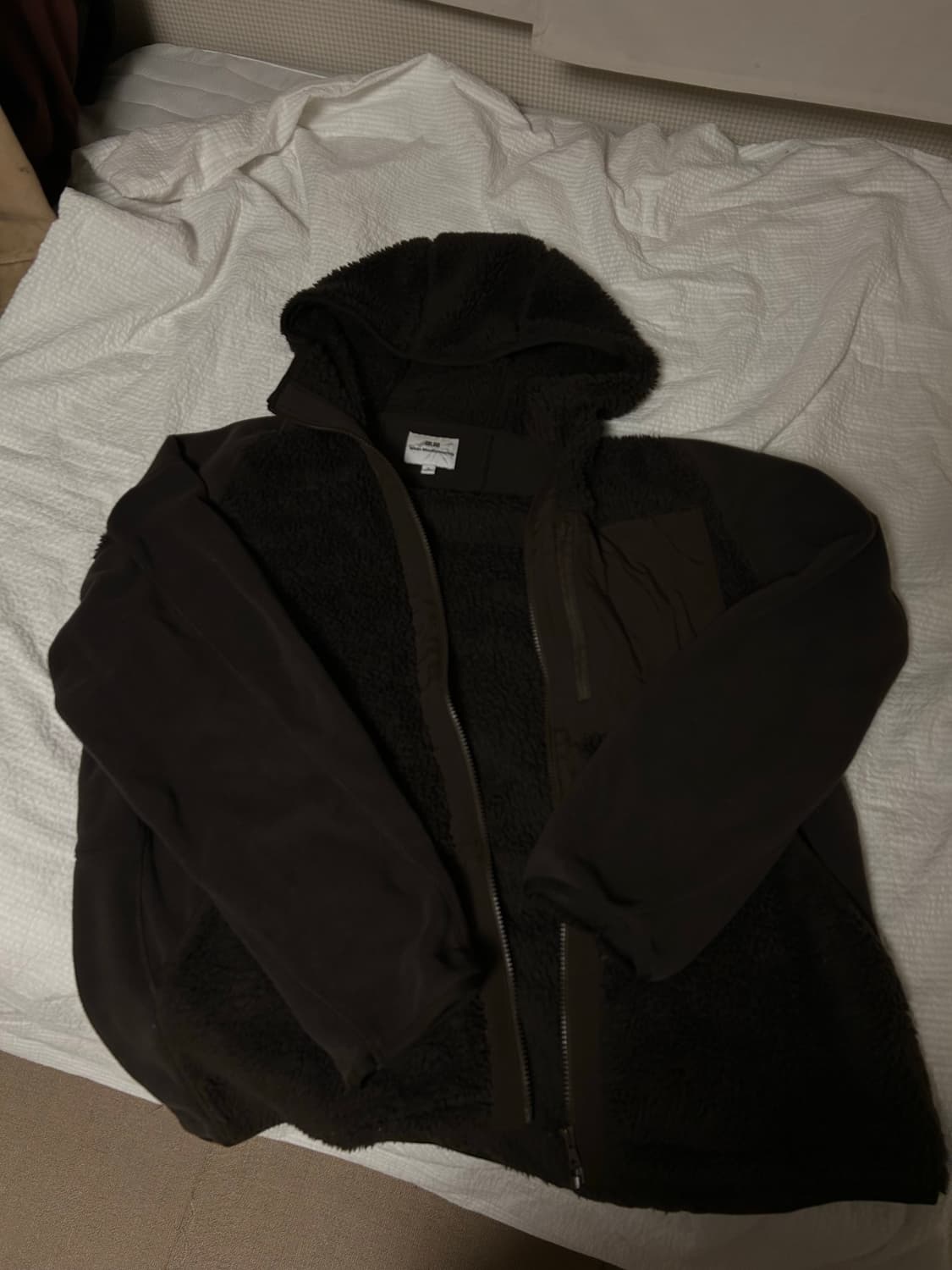 white mountaineering 유니클로 플리스 집업 판매! 상품이미지1