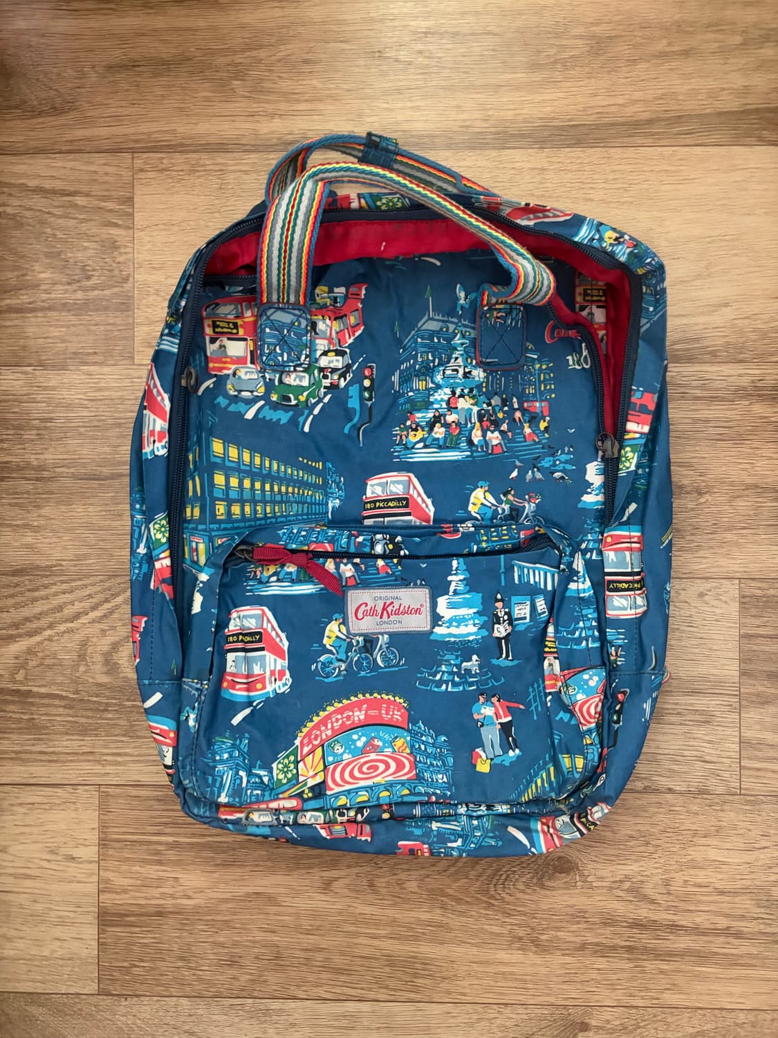 캐스 키드슨 런던 백팩 상품이미지1