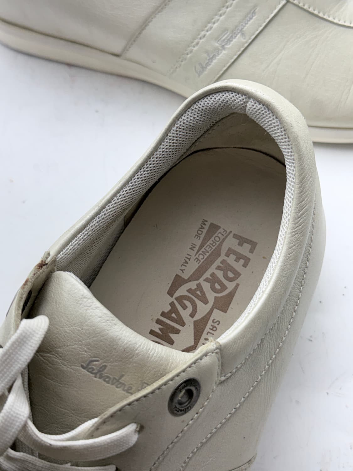 정품)페라가모260/265 상품이미지8