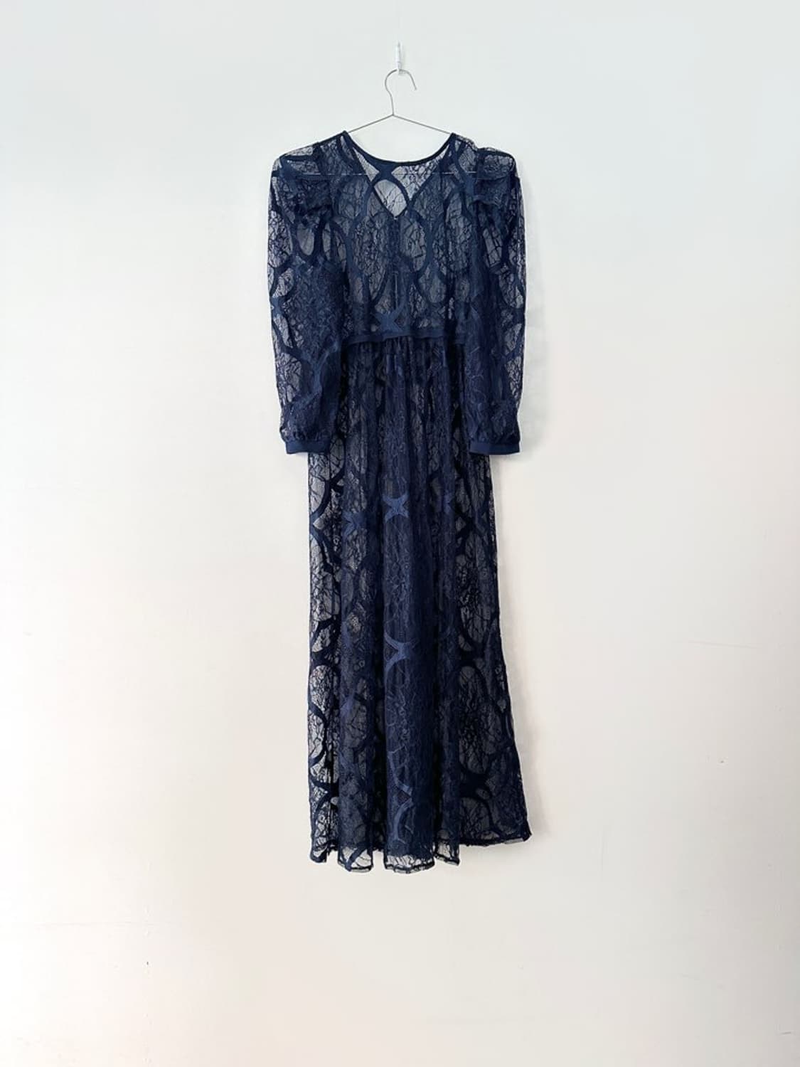 Lace layered long robe & top / navy 상품이미지4