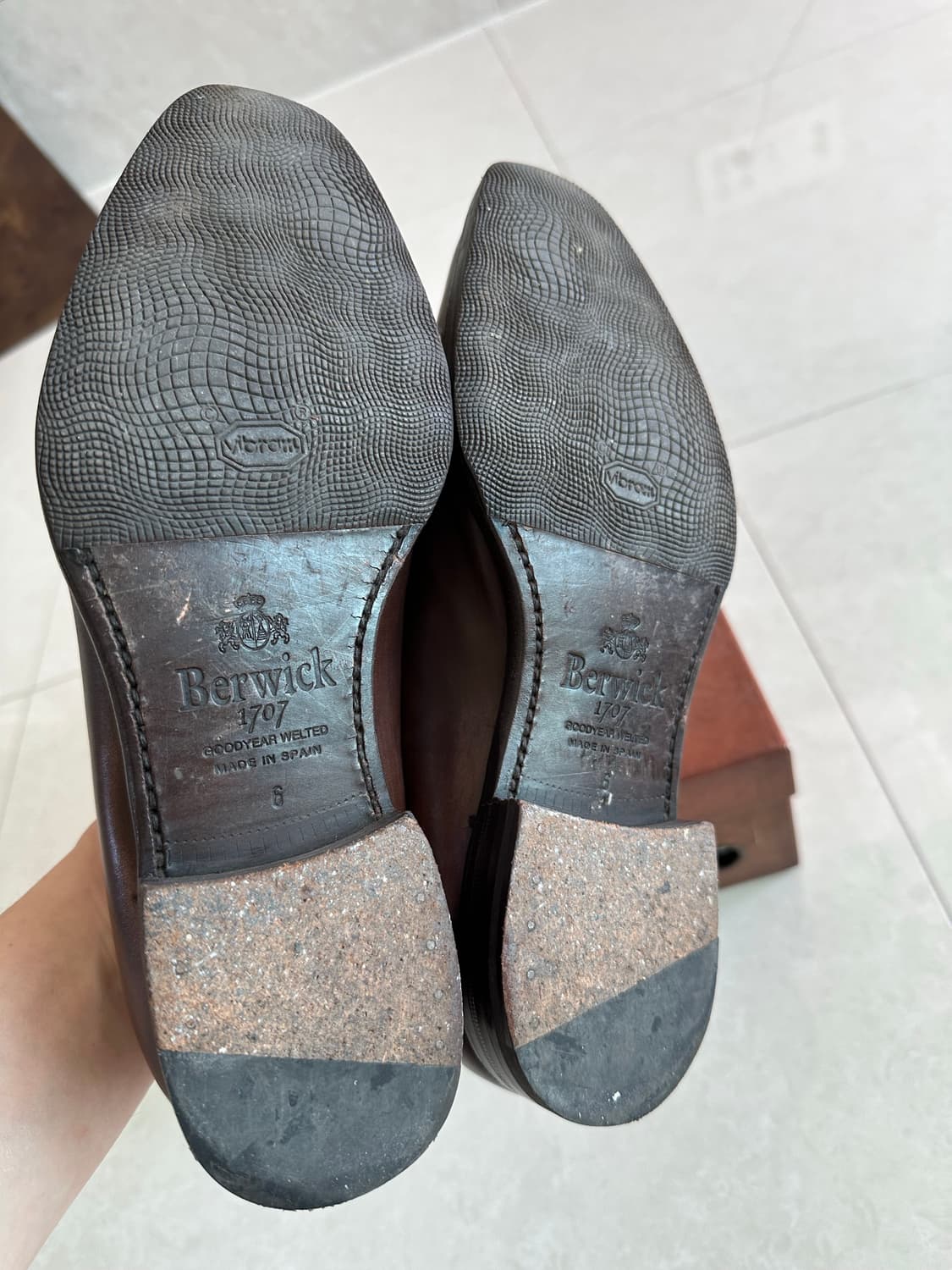 버윅 4476 로퍼 6사이즈 팝니다. 상품이미지3