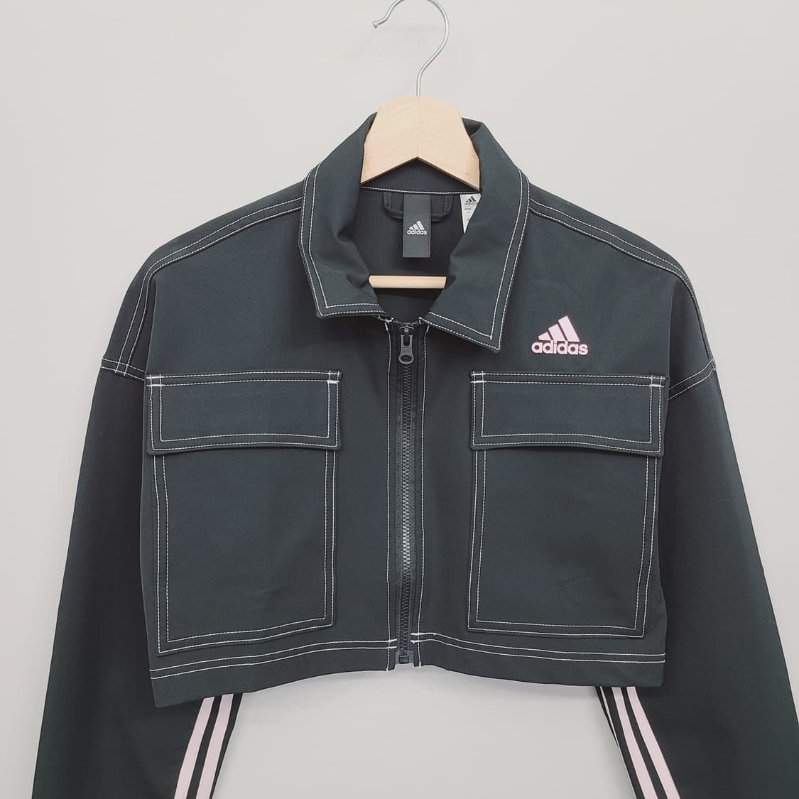 아디다스 W 댄스 3스트라이프 크롭 자켓 (블랙/S) 상품이미지3