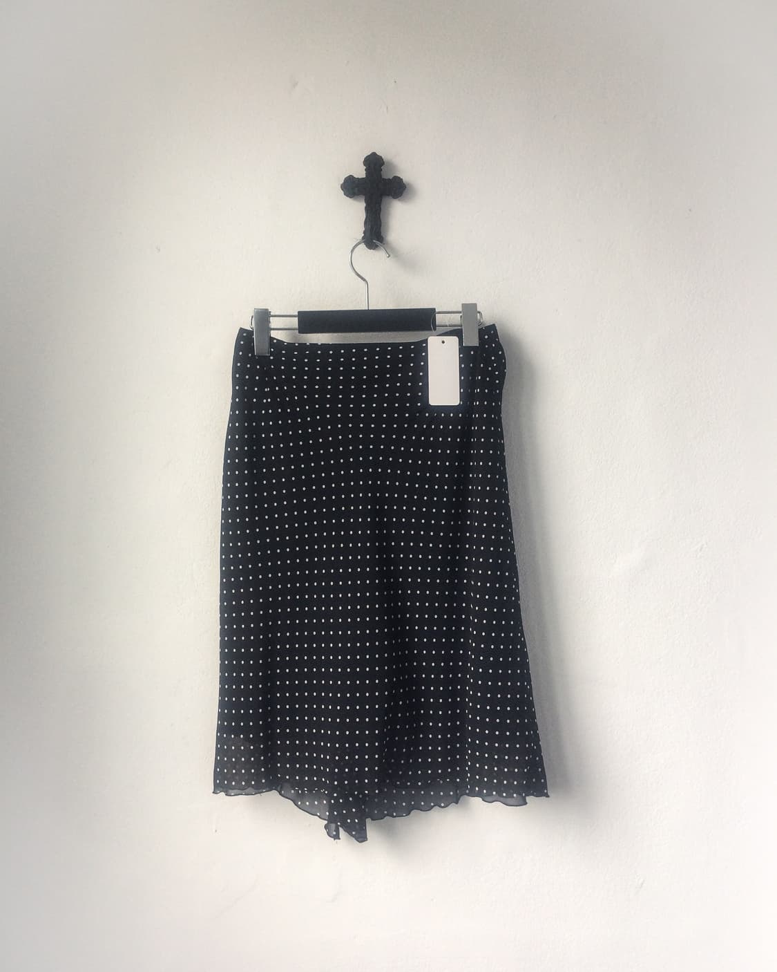 Dot pattern frill midi skirt 상품이미지3