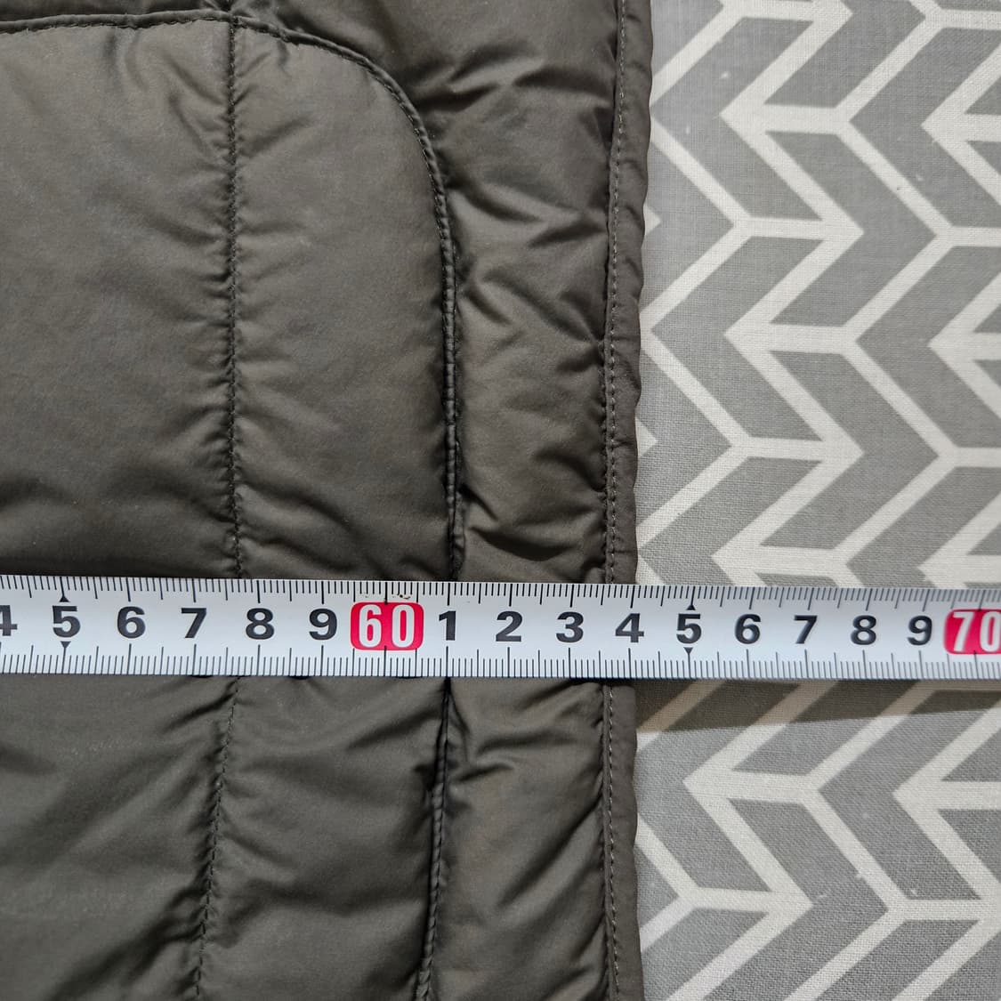 유니클로 U 경량패딩 올리브 M 상품이미지9