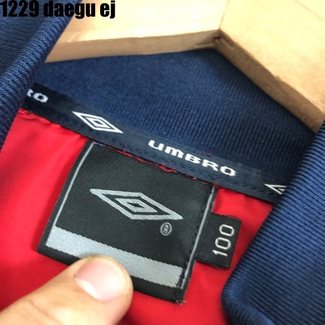 엄브로 져지집업 상품이미지3