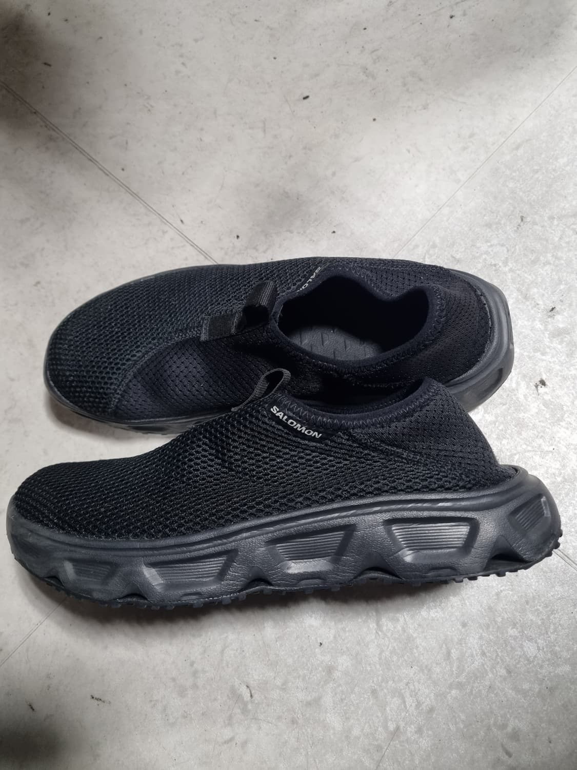 살로몬 남성 스니커즈  상품이미지2
