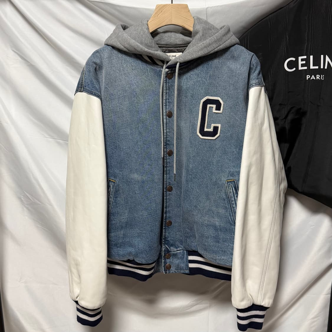 [S급/L] 셀린느 후드 데님 바시티 자켓 상품이미지3