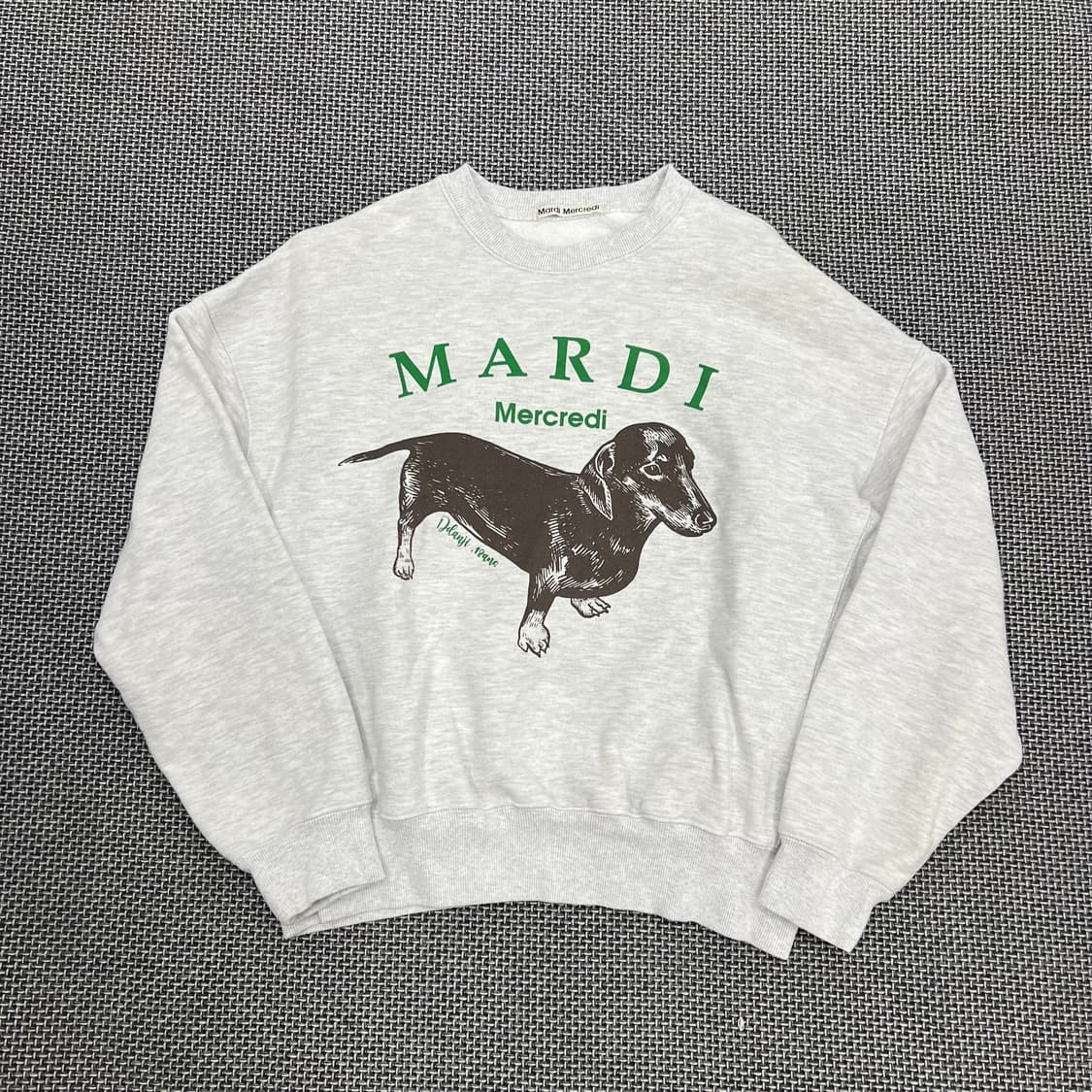 마르디메크르디 닥스훈트 맨투맨 상품이미지1