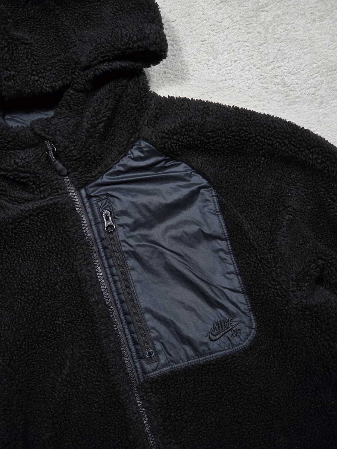 나이키 뽀글이 후리스 후드 집업 자켓 블랙 상품이미지3