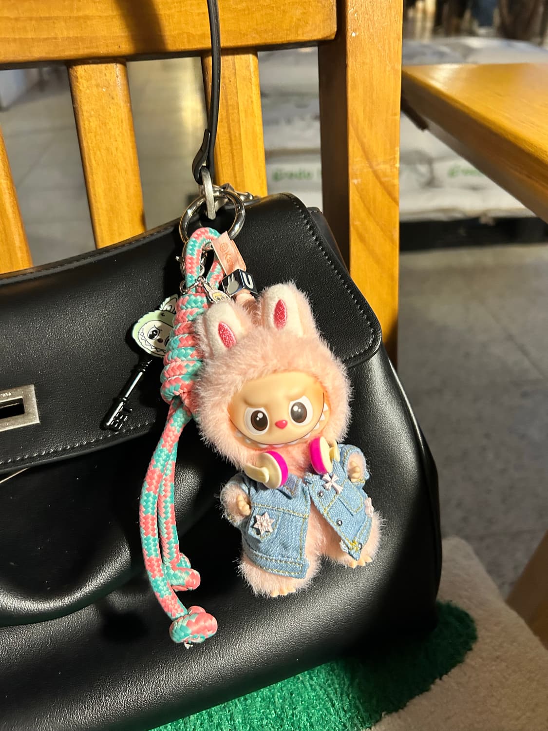 🐰미니라부부 내 마음속 비밀번호”U”커스텀키링 상품이미지4