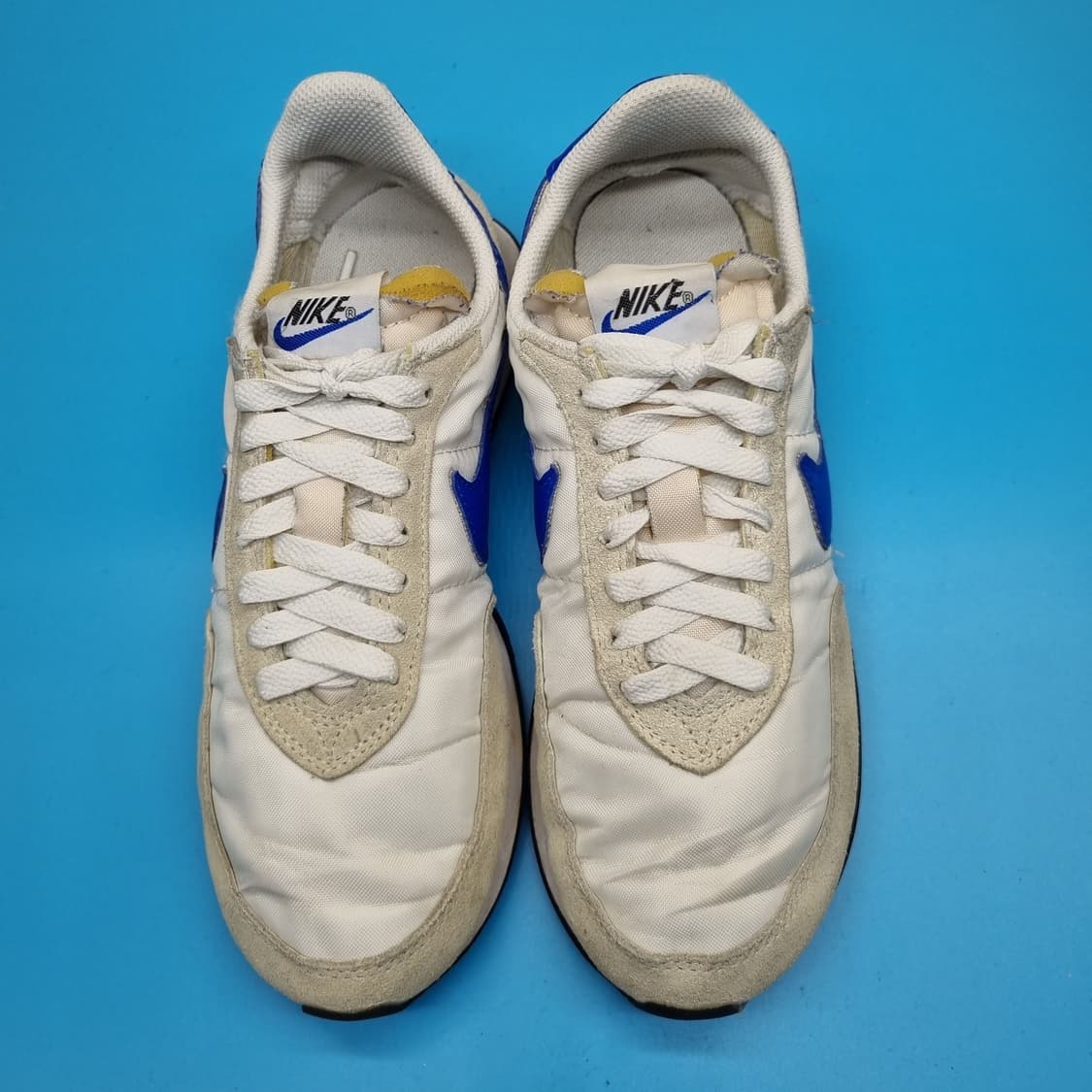 나이키 와플트레이너2 화이트게임로얄240. 상품이미지2