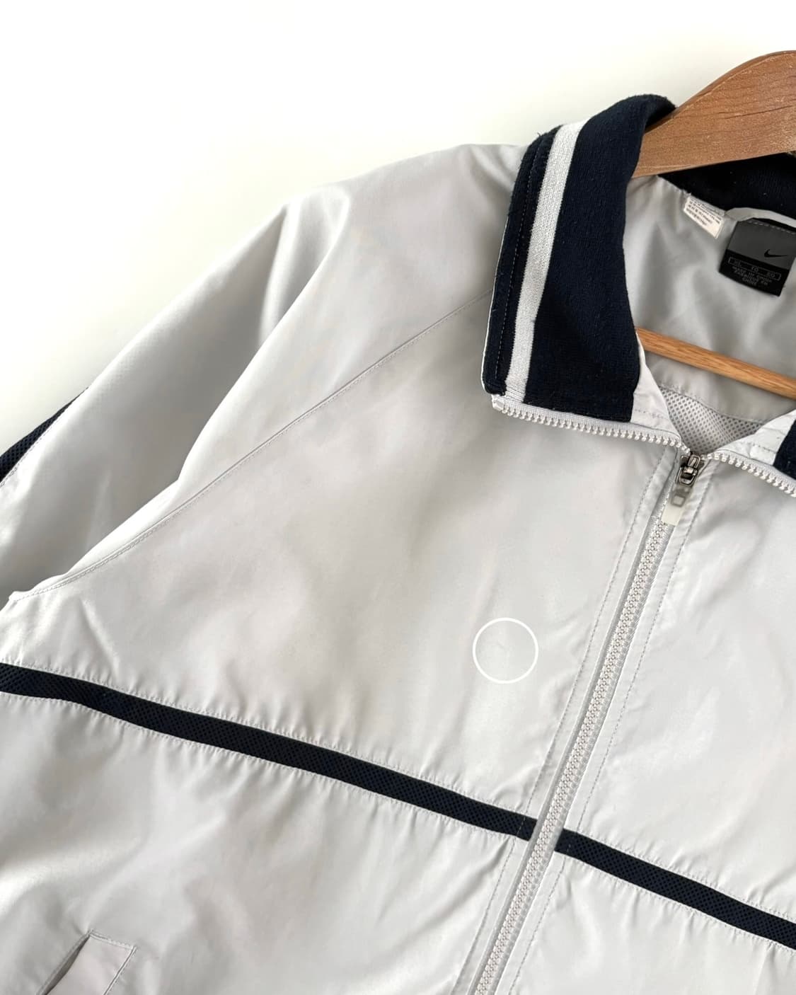 Nike 나이키 테니스로고 실버 바람막이 자켓 상품이미지9