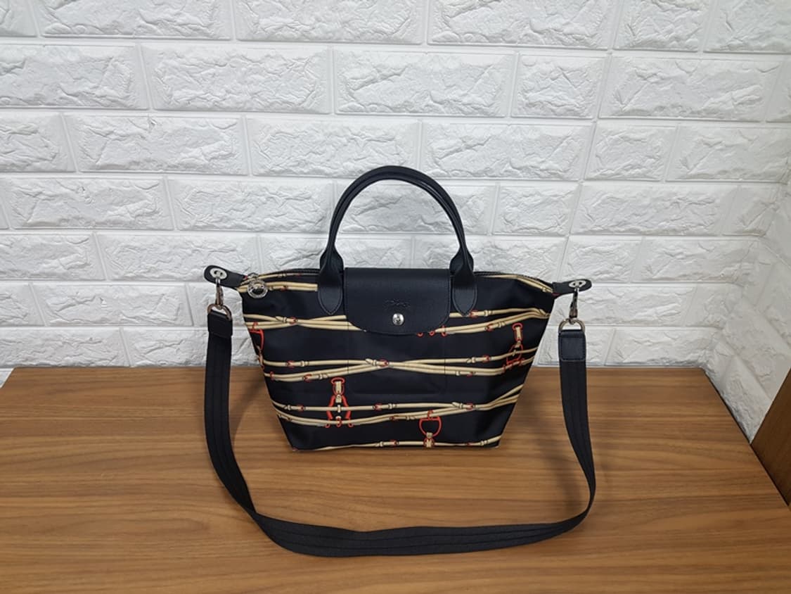 롱샴 토트백 & 크로스백 (미듐사이즈) 상품이미지1