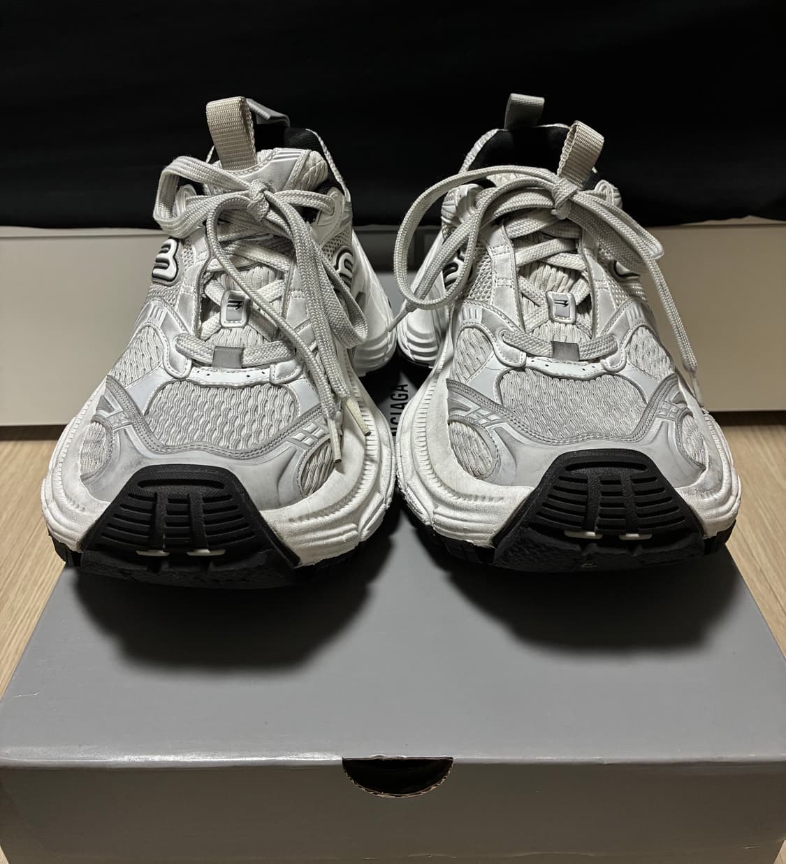 발렌시아가 10xl 화이트 (40) 상품이미지7