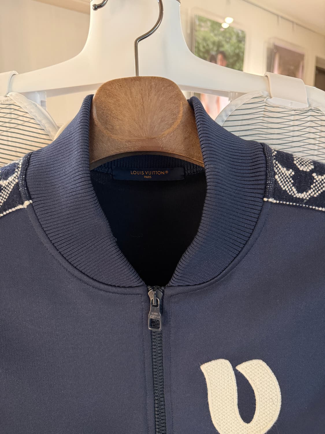 루이비통 트랙탑 상품이미지2