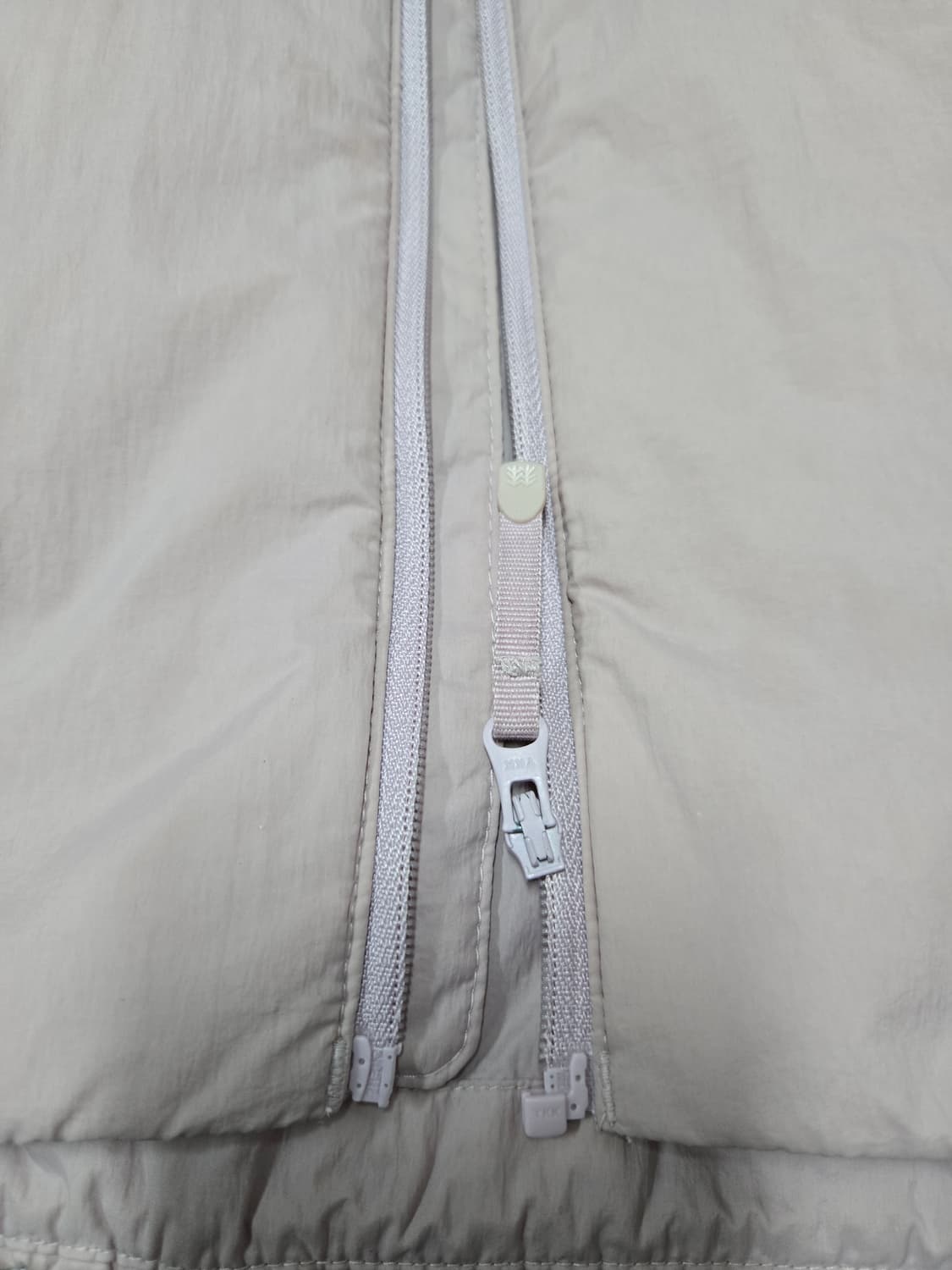 코오롱스포츠 23ss 여성 경량 다운 베스트 105 상품이미지6