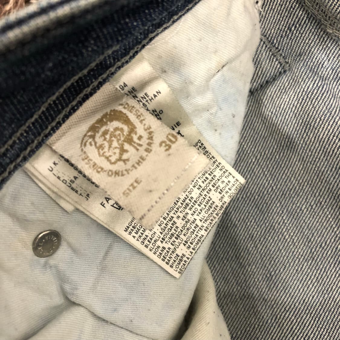 디젤 Zatiny 플레어 부츠컷 워싱 디스 데님팬츠 상품이미지8