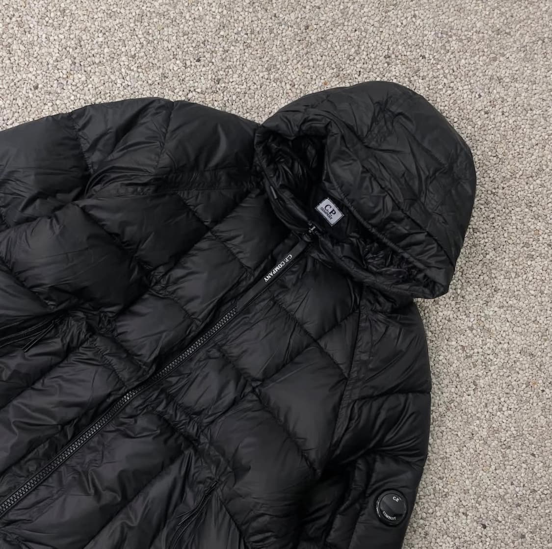 C.P. 컴퍼니 블랙 패딩 상품이미지3