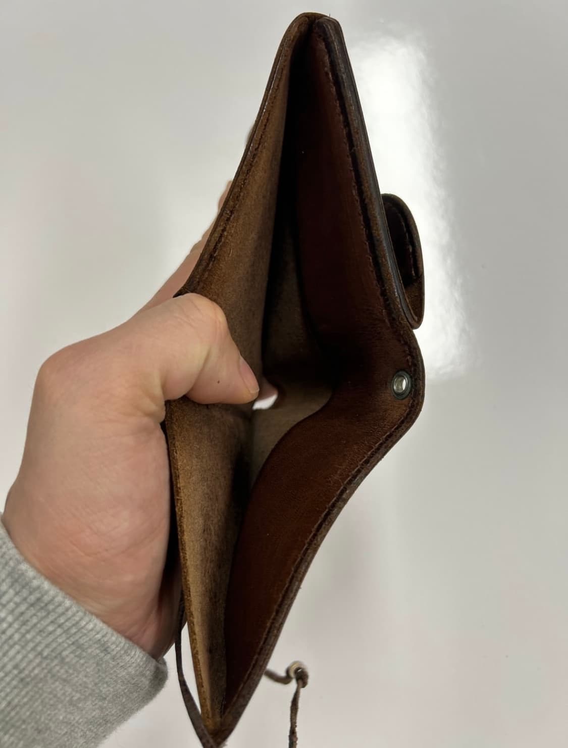 고로스 네추럴브라운 새들레더 콘초 반지갑 상품이미지5