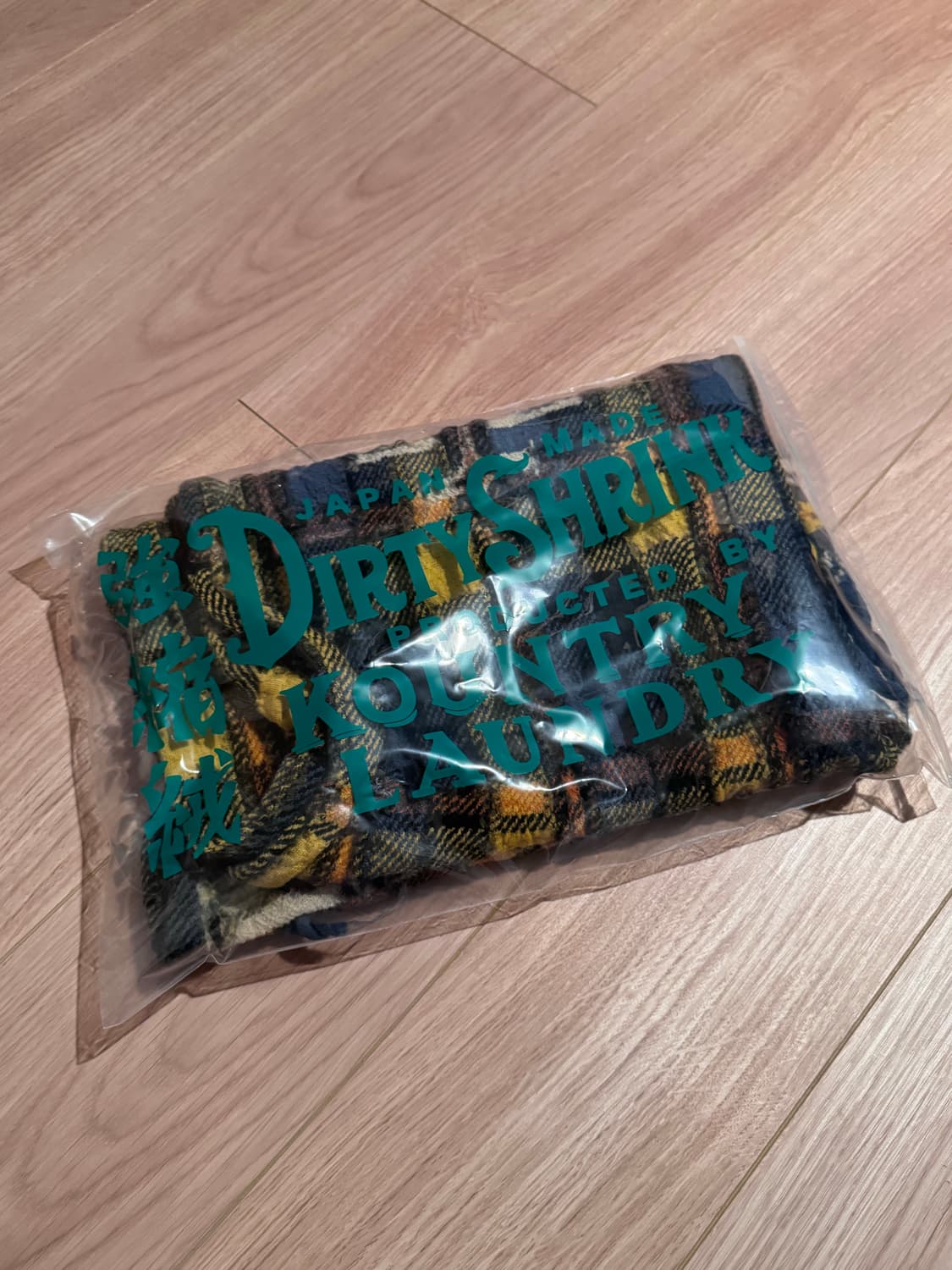 [새상품] 캐피탈 타탄체크 아이누 머플러  상품이미지3