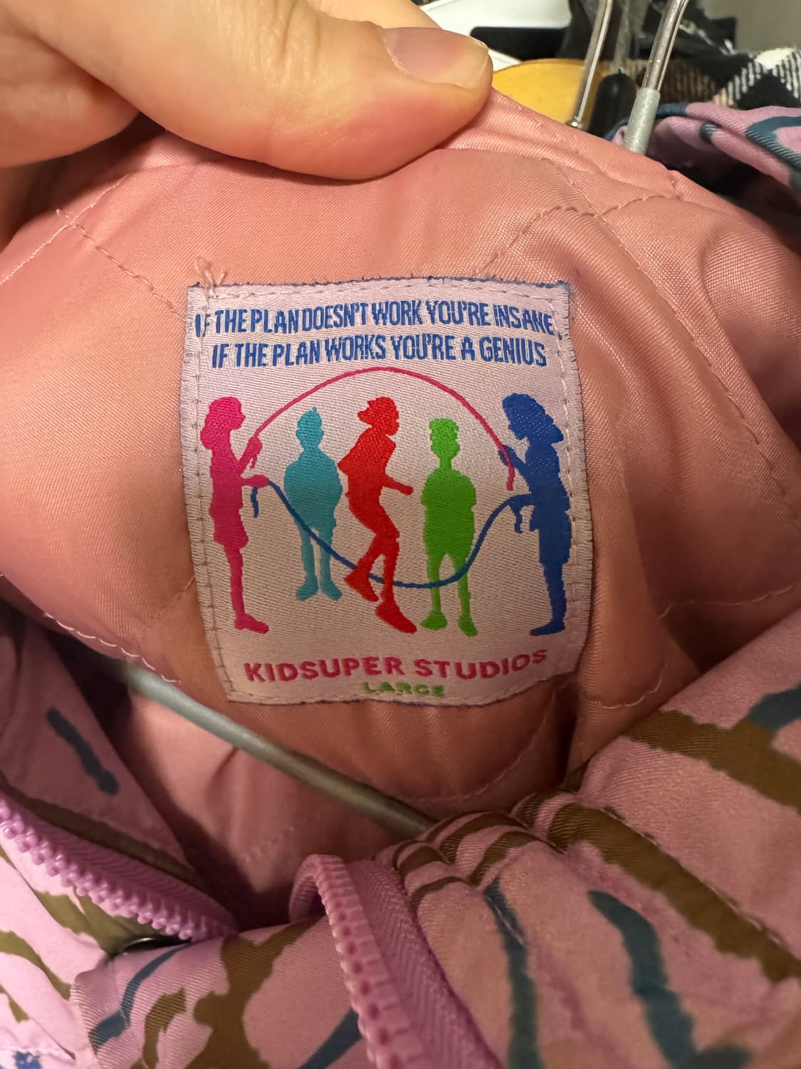 키드슈퍼 경량 후드 패딩 팝니다 상품이미지3