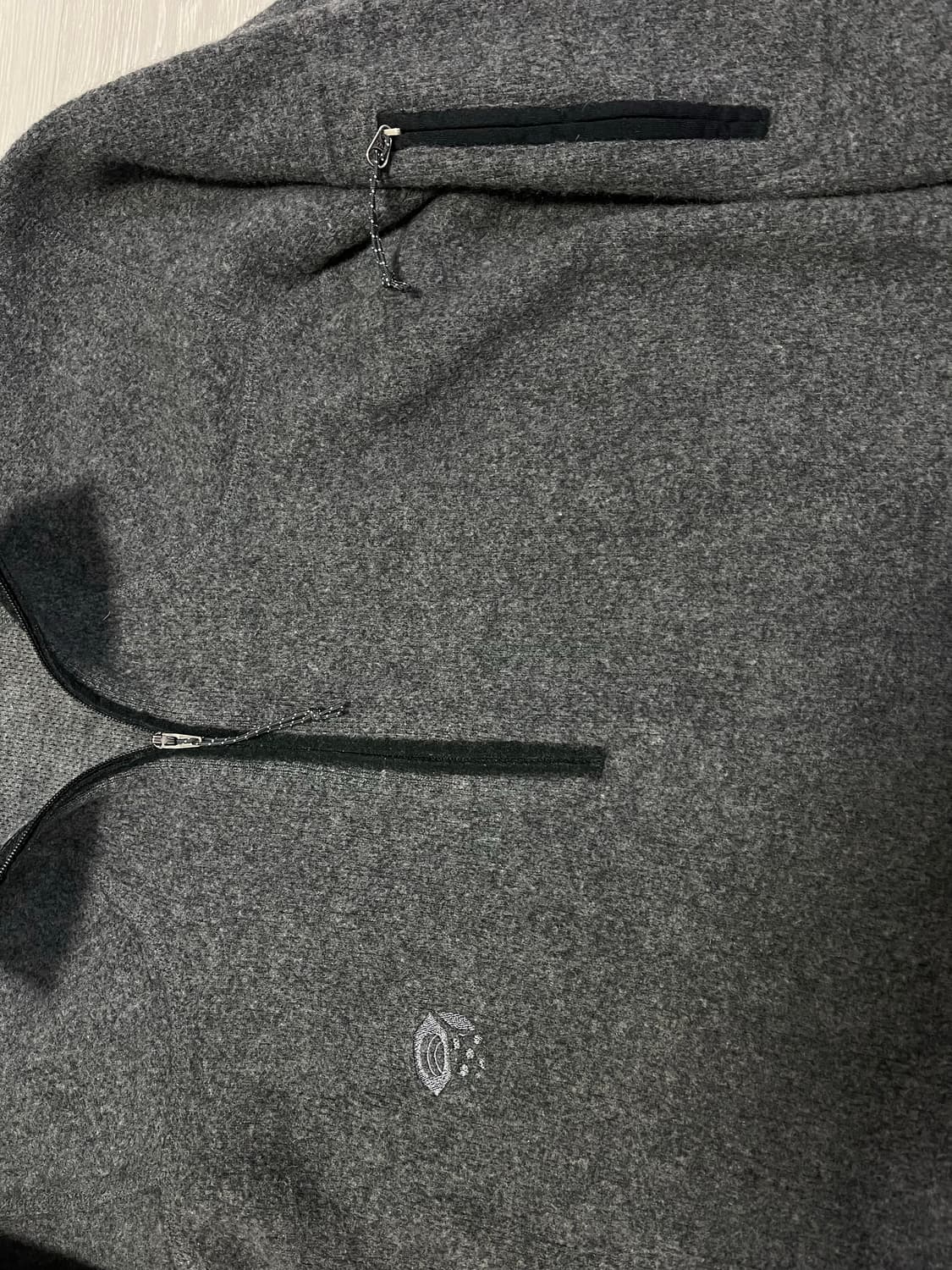 마운틴하드웨어 후리스반집업 M 상품이미지3