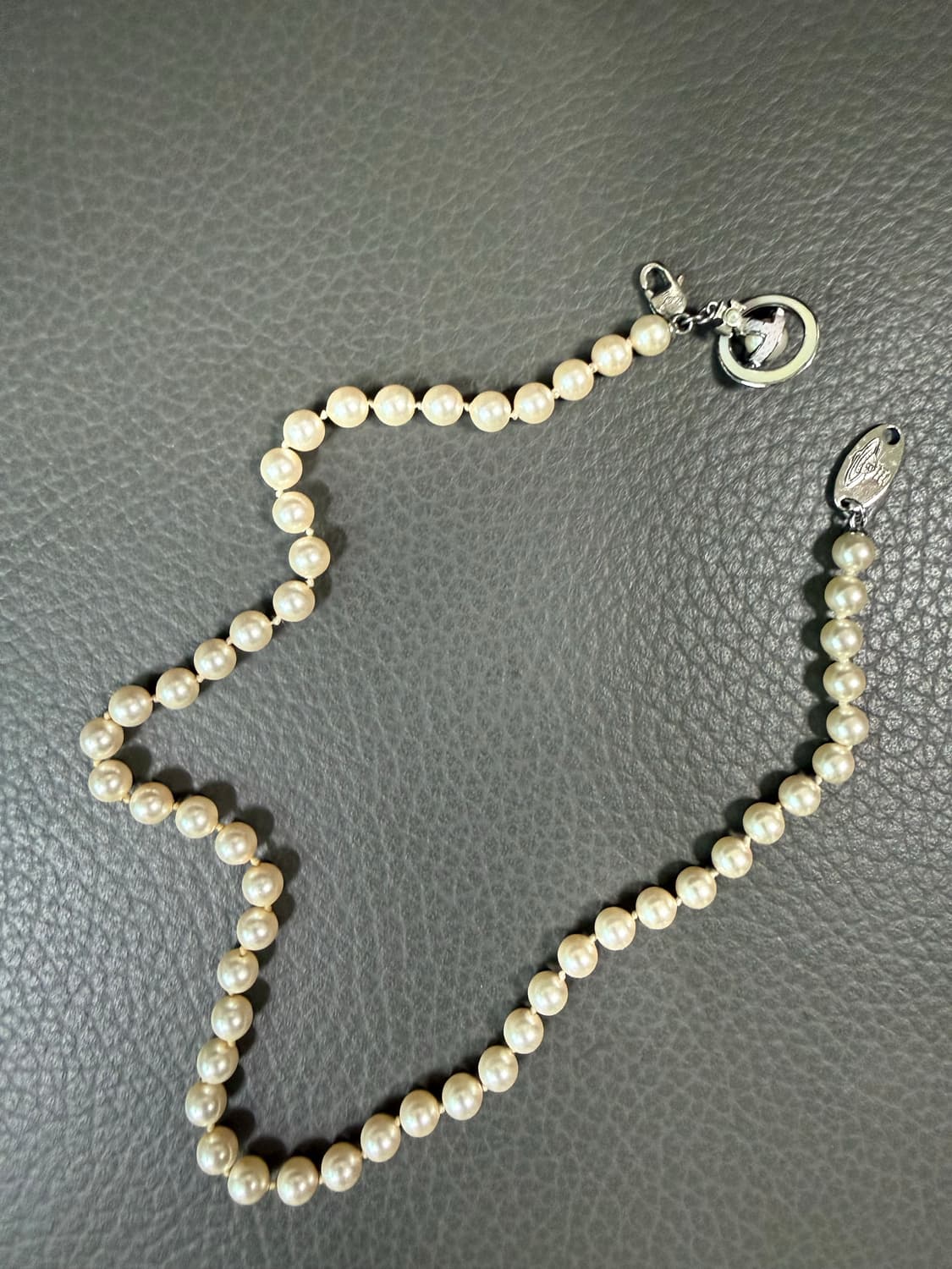 풀박 공홈구매)비비안웨스트우드 진주목걸이 상품이미지1