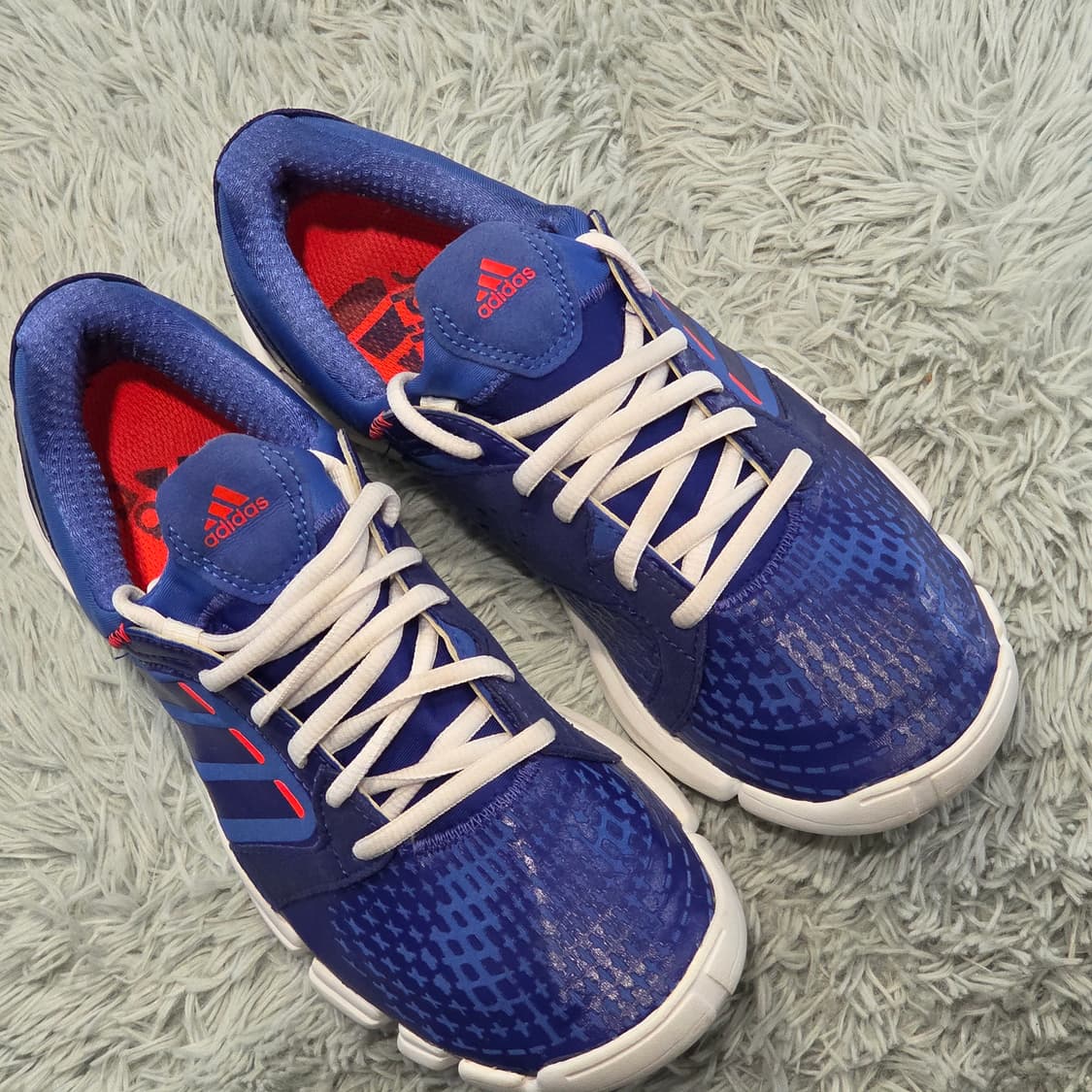 3q-16:아디다스 트레이닝 러닝화 블루코랄 디테일 (23.5cm) 상품이미지4