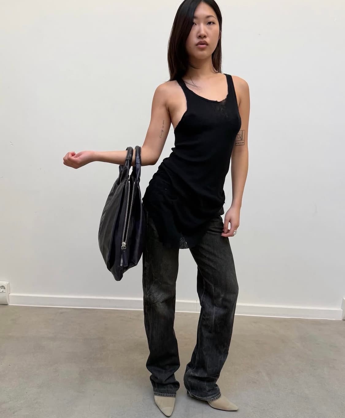 입생로랑 메트로폴리스 숄더백 상품이미지9