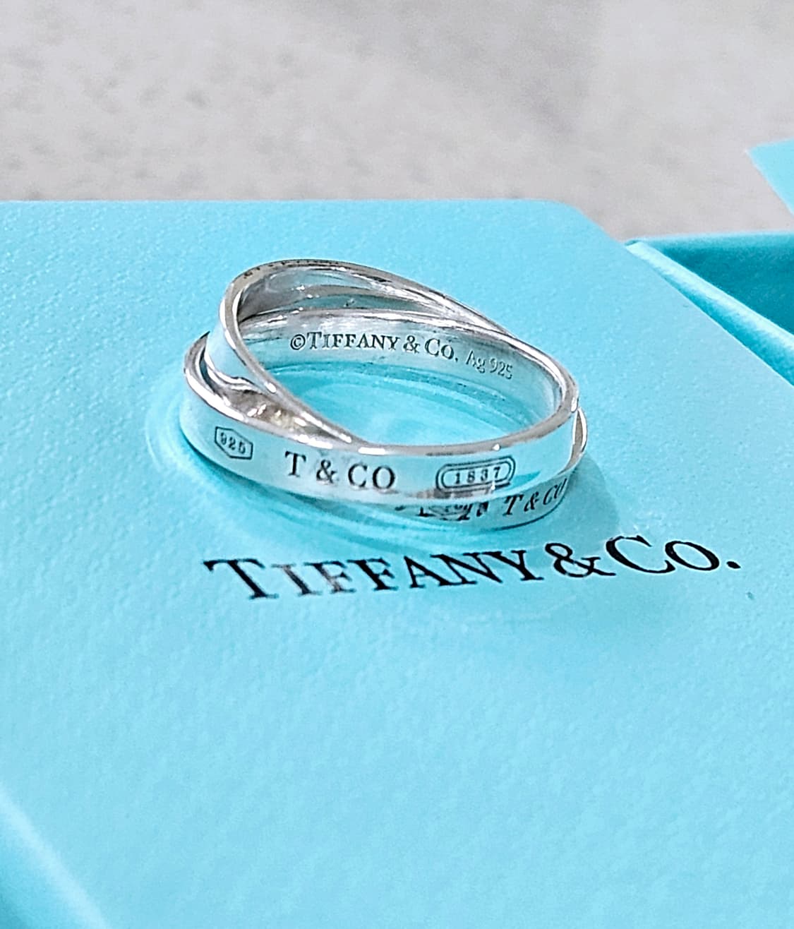 티파니앤코 1837 인터로킹 서클 반지 us9/국내19호 [정품/풀구성] 상품이미지1