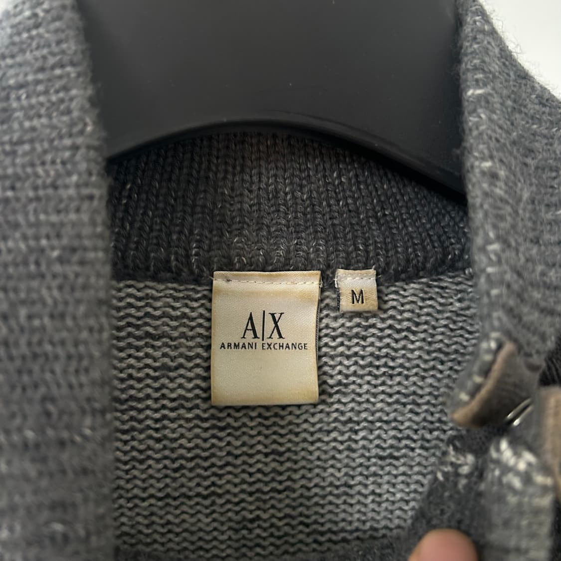 아르마니 익스체인지 넥버튼 니트 상품이미지7